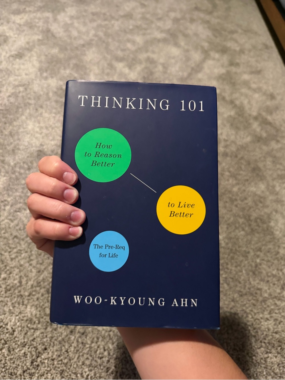 Thinking 101 by Woo-Kyoung Ahn - Navy Cover with Green, Yellow, Blue Circles